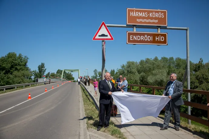 Névadó ünnepséggel avatták az Endrődi hidat (1914-1969-2014)