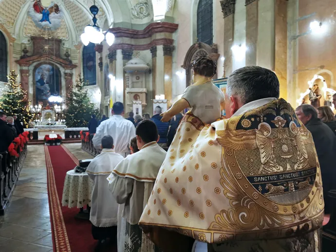 Szentesti (Éjféli) mise, Szent Imre Katolikus Templom