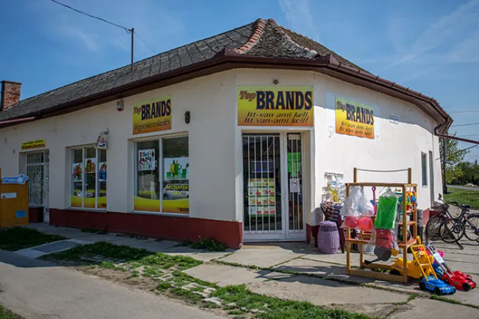 Top Brands üzletház