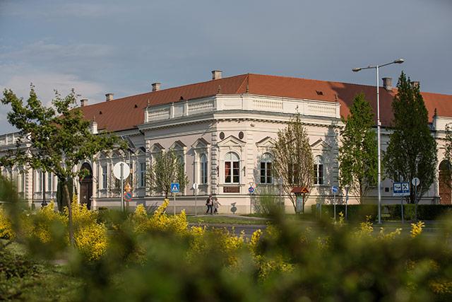 District Government Center