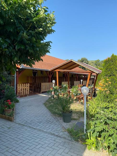Sörkert apartmanok