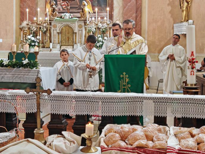 Szent István király és az új kenyér ünnepe Gyomaendrődön
