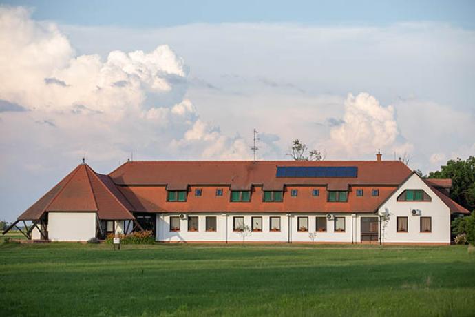 Rezervaţia de dropie din Dévaványa