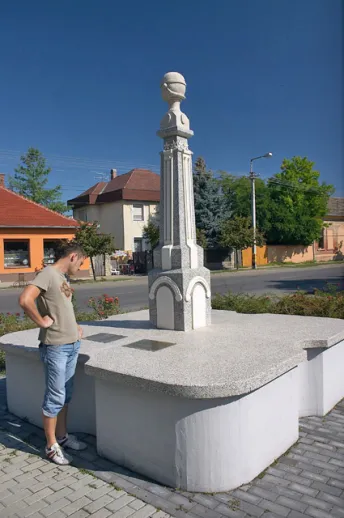 Kis-Klejn Artesian Well