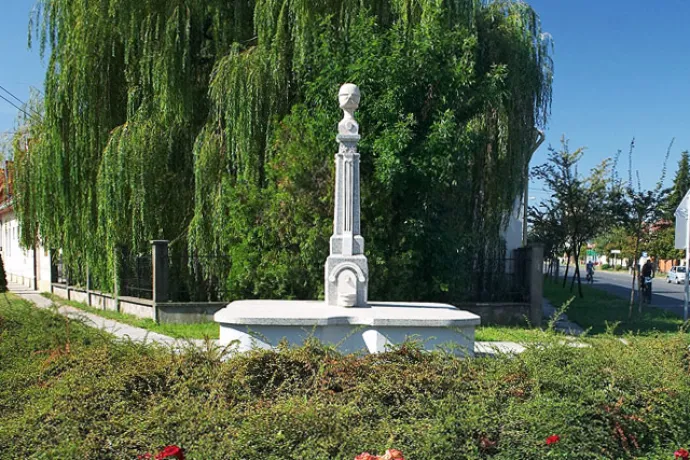 Kis-Klejn Artesian Well