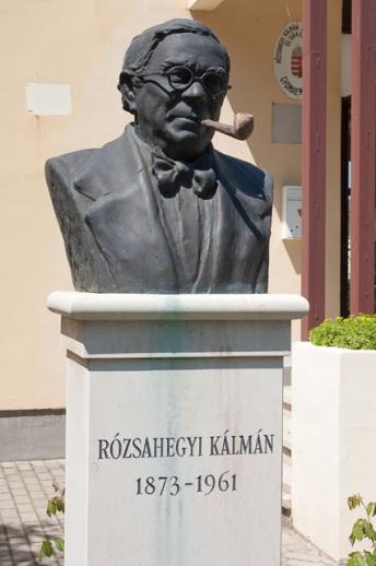 Rózsahegyi Kálmán mellszobor