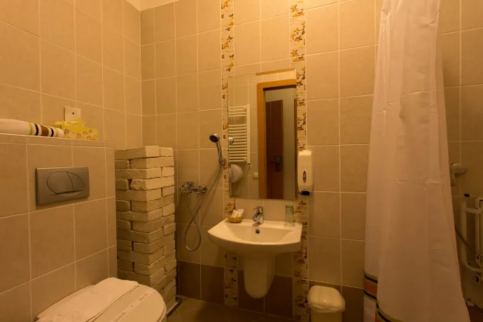 Körös Panzió **** és Étterem