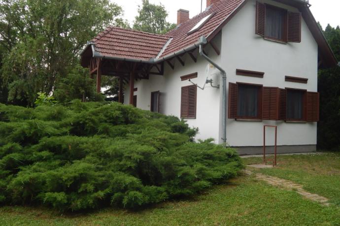 Tüskevár Pihenőház